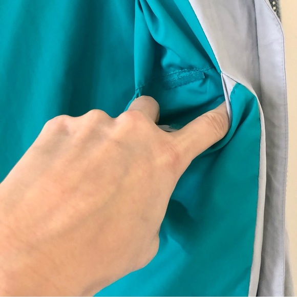 PrAna Gray and Teal Abby Lightweight Hooded Windbreaker Rain Jacket Size Medium - Picture 12 of 15